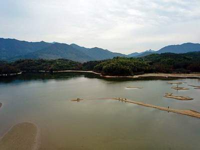 广西桂林哪个风水策划大师看农村住宅风水最有名？